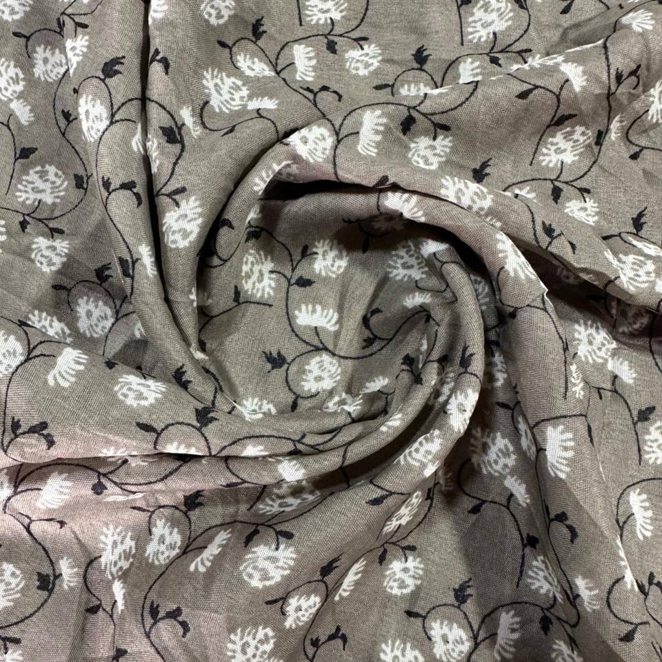 Full Length Random Printed Namaz Chaddar with Sleeves and Adjustable Naqab